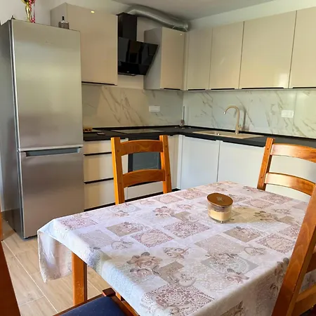 True Jure - Free Boat Trip For 7 Or Nights! Апартаменты Биоград-на-Мору