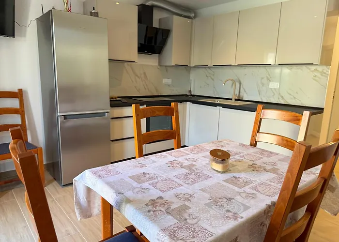 True Jure - Free Boat Trip For 7 Or Nights! Апартаменты Биоград-на-Мору