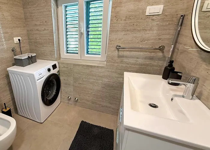 True Jure - Free Boat Trip For 7 Or Nights! * Биоград-на-Мору